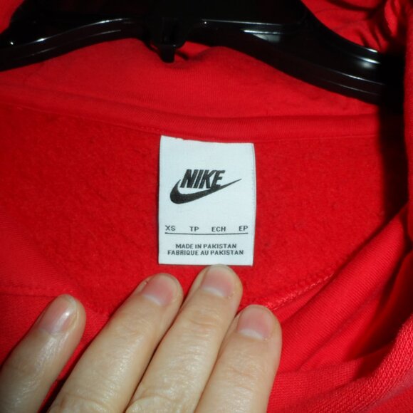 Nike Red hoodie size XS - Picture 8 of 13